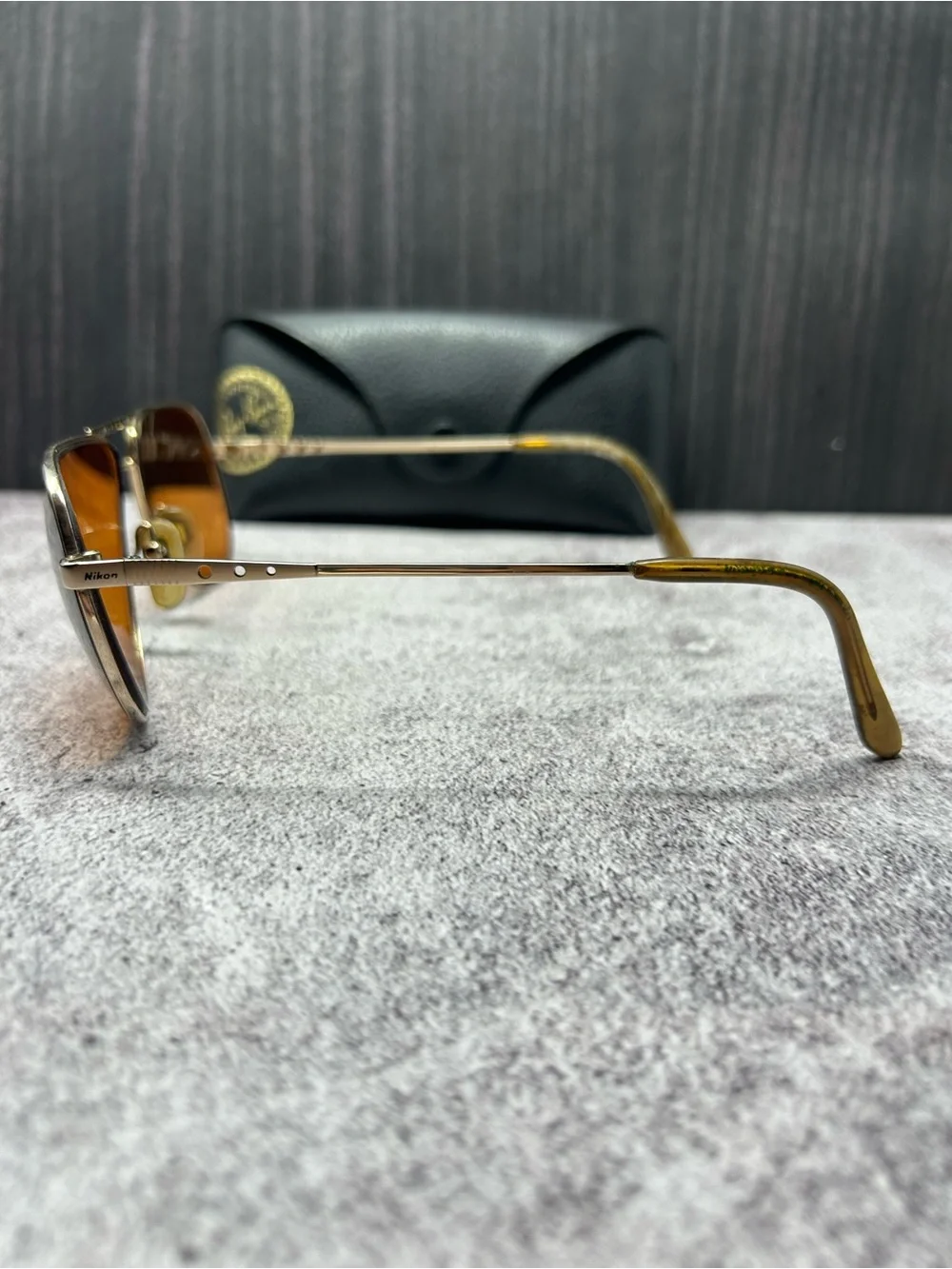 Nikon vintage aviator